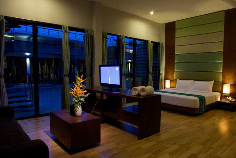 The Kris Condotel Bang Tao Beach  Esterno foto
