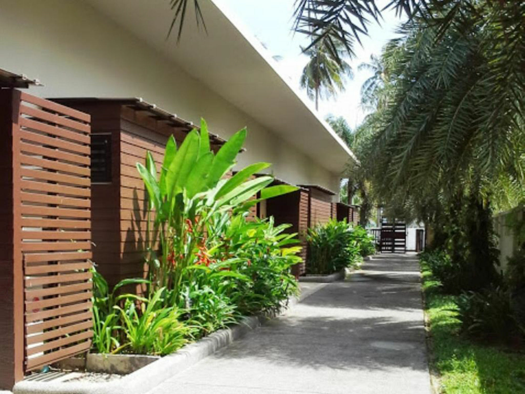 The Kris Condotel Bang Tao Beach  Esterno foto